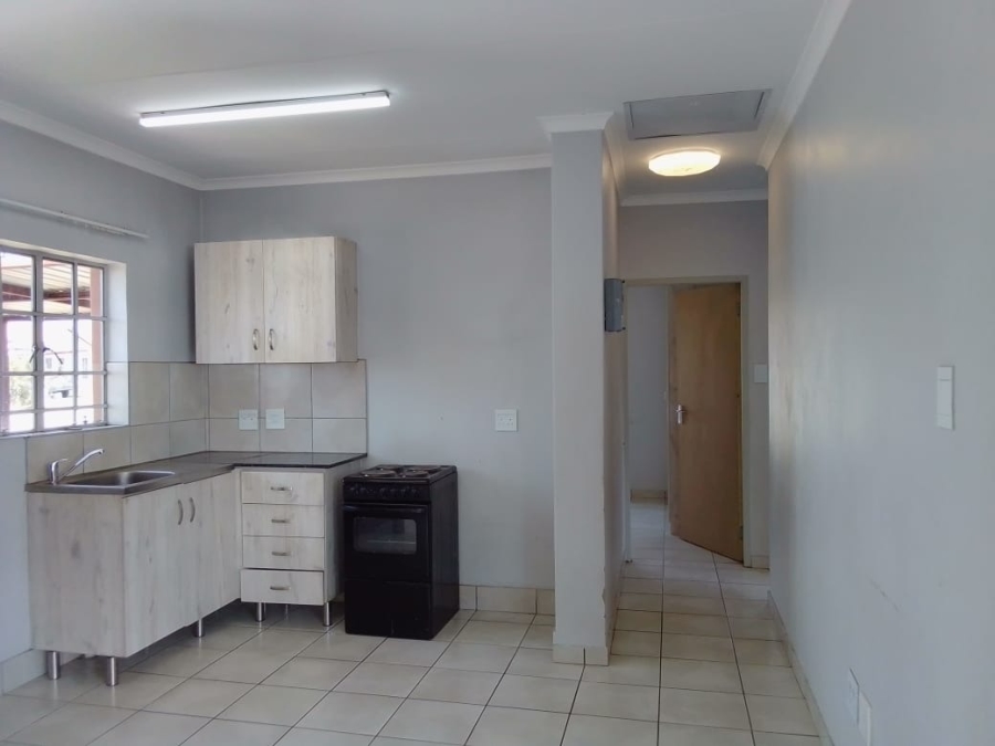 To Let 3 Bedroom Property for Rent in Waterkloof East North West